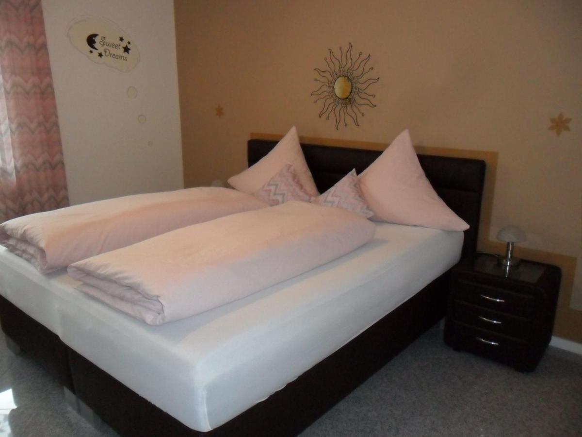 Holiday Flat With Swimming Pool In Prackenbach فيشتاخ المظهر الخارجي الصورة